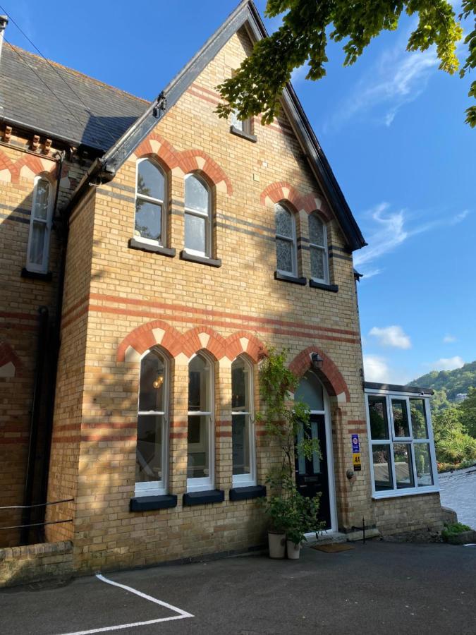 Guest house The Devonian 3*